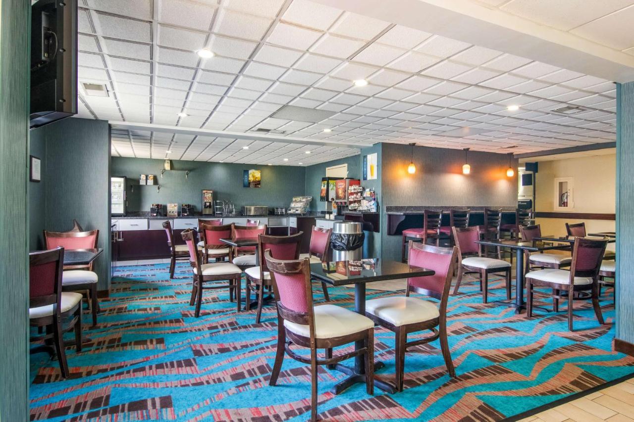 Best Western Dutch Valley Inn Νέα Φιλαδέλφεια Εξωτερικό φωτογραφία