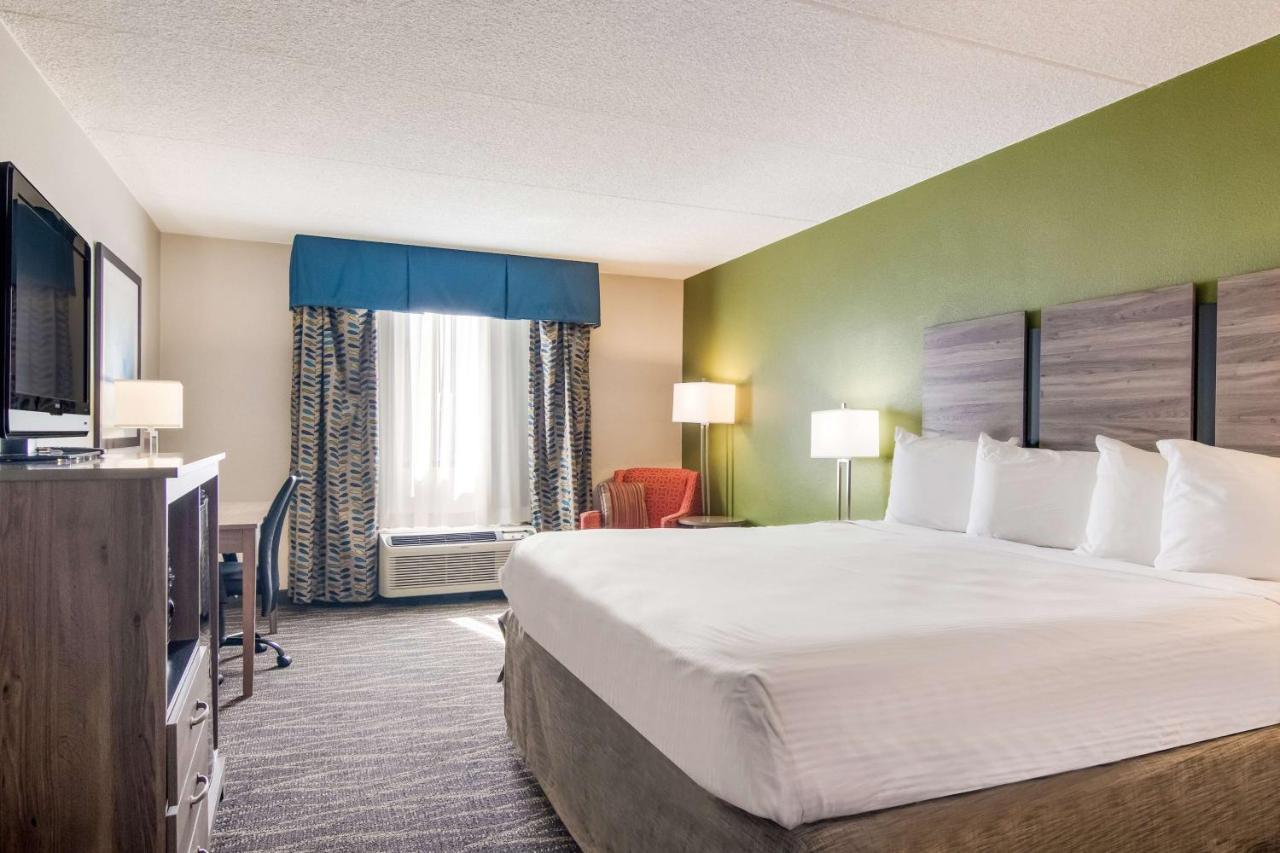 Best Western Dutch Valley Inn Νέα Φιλαδέλφεια Εξωτερικό φωτογραφία